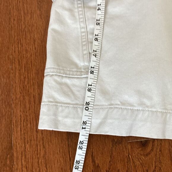 IZOD 40 Cargo Unisex Shorts - Picture 7 of 9